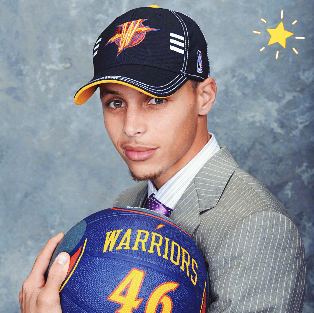 轻客群与内 轻客群与内