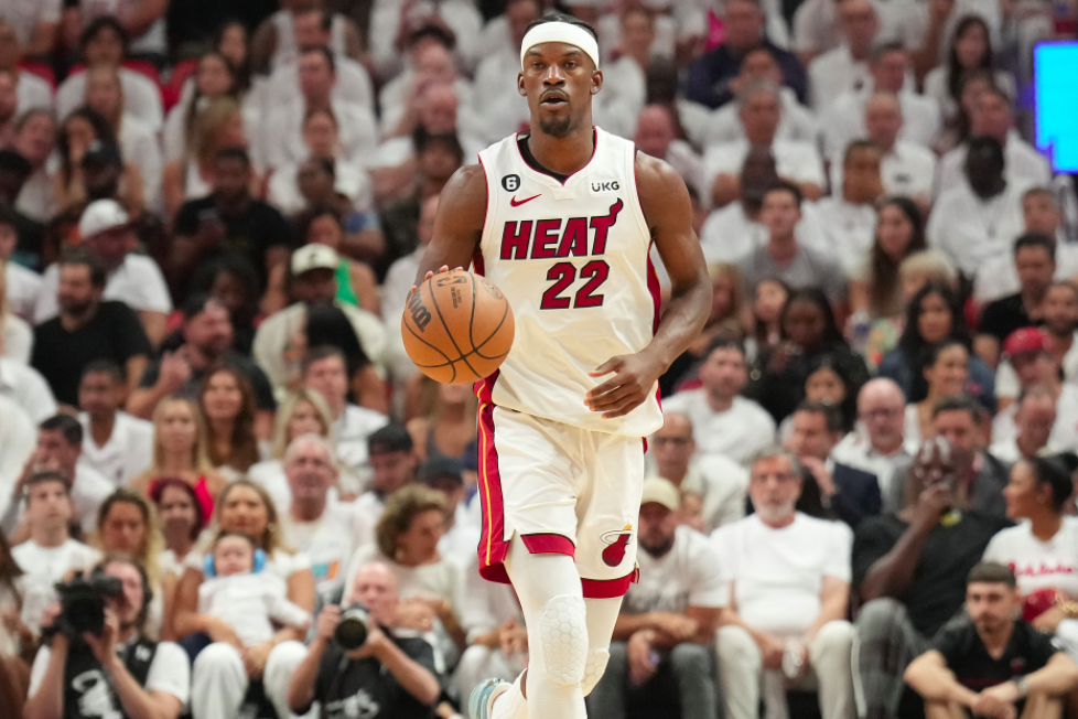 综合来看 综合来看